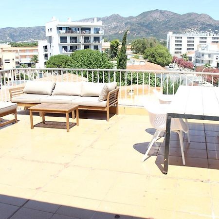 Beautiful Loft, Huge Sunny Terrace, View Over The Beach And Sea روساس المظهر الخارجي الصورة