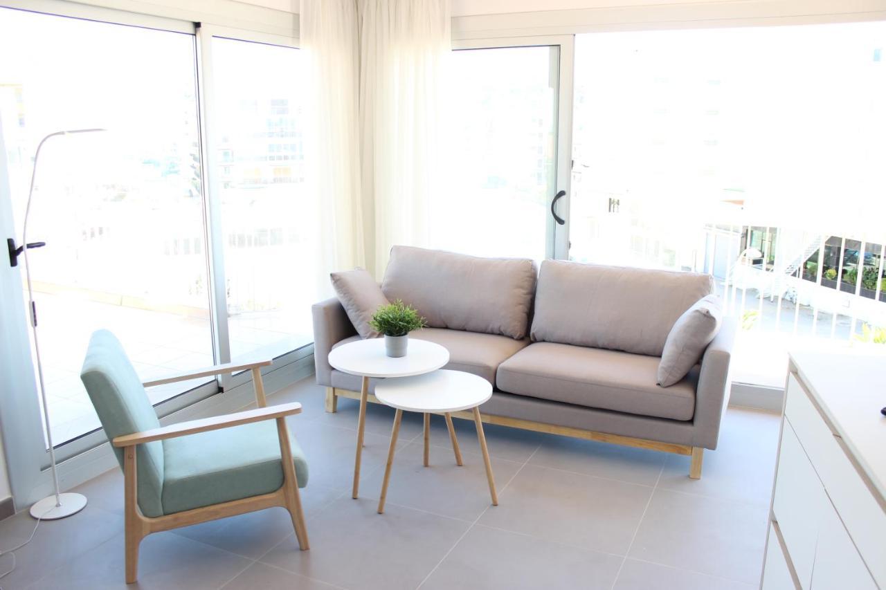 Beautiful Loft, Huge Sunny Terrace, View Over The Beach And Sea روساس المظهر الخارجي الصورة